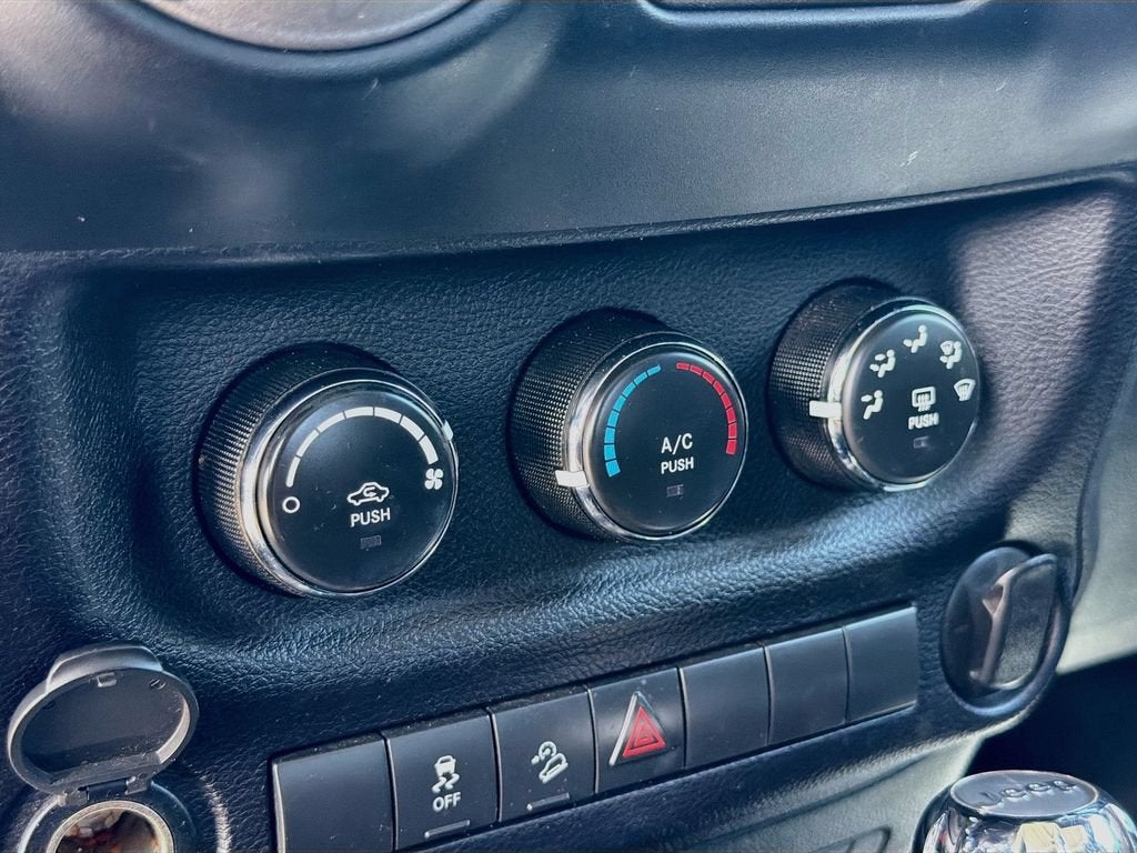 2016 Jeep Wrangler Sport