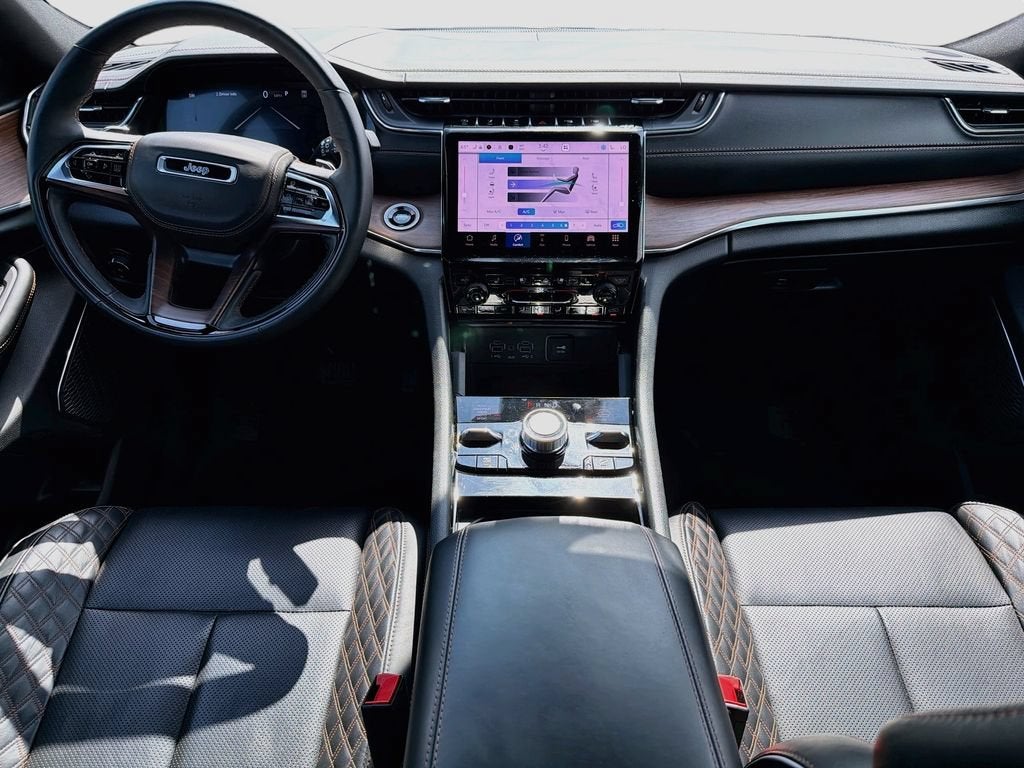 2025 Jeep Grand Cherokee Summit