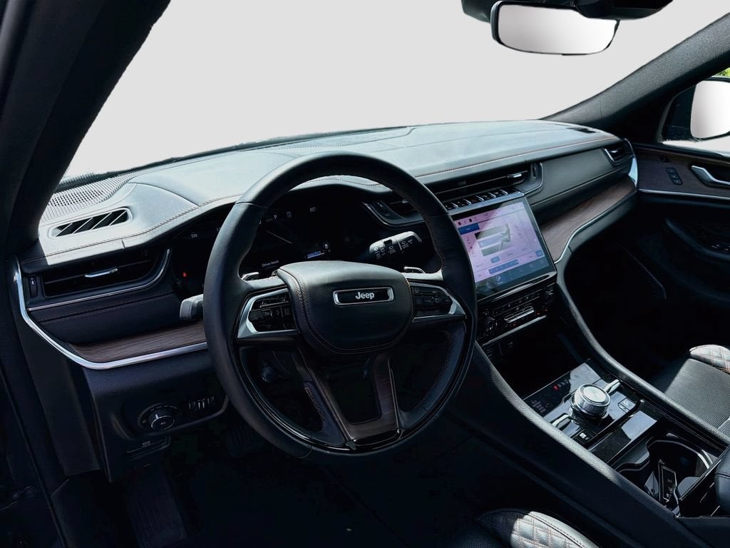 2025 Jeep Grand Cherokee Summit