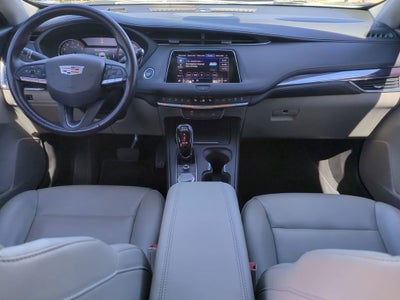 2023 Cadillac XT4 Luxury