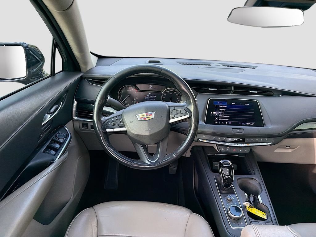 2020 Cadillac XT4 FWD Premium Luxury