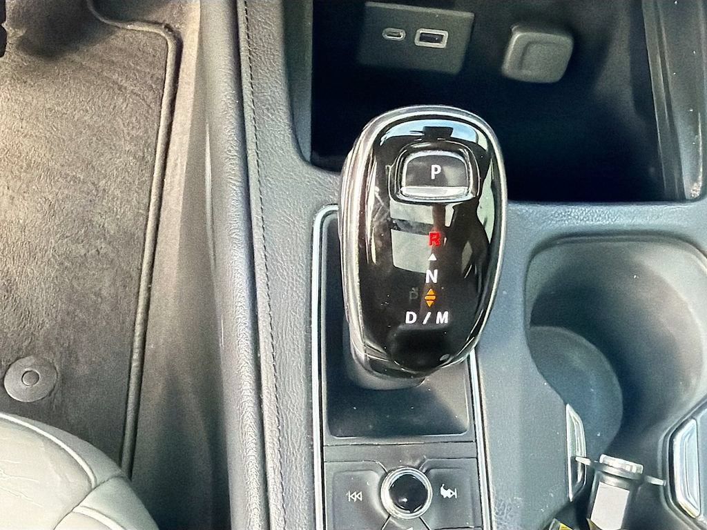 2020 Cadillac XT4 FWD Premium Luxury