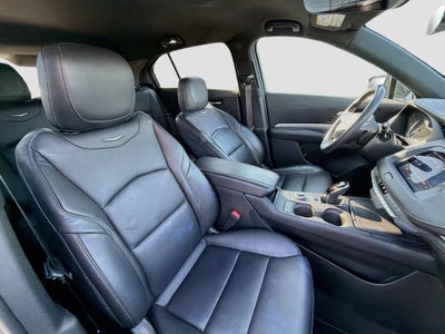 2023 Cadillac XT4 FWD Premium Luxury
