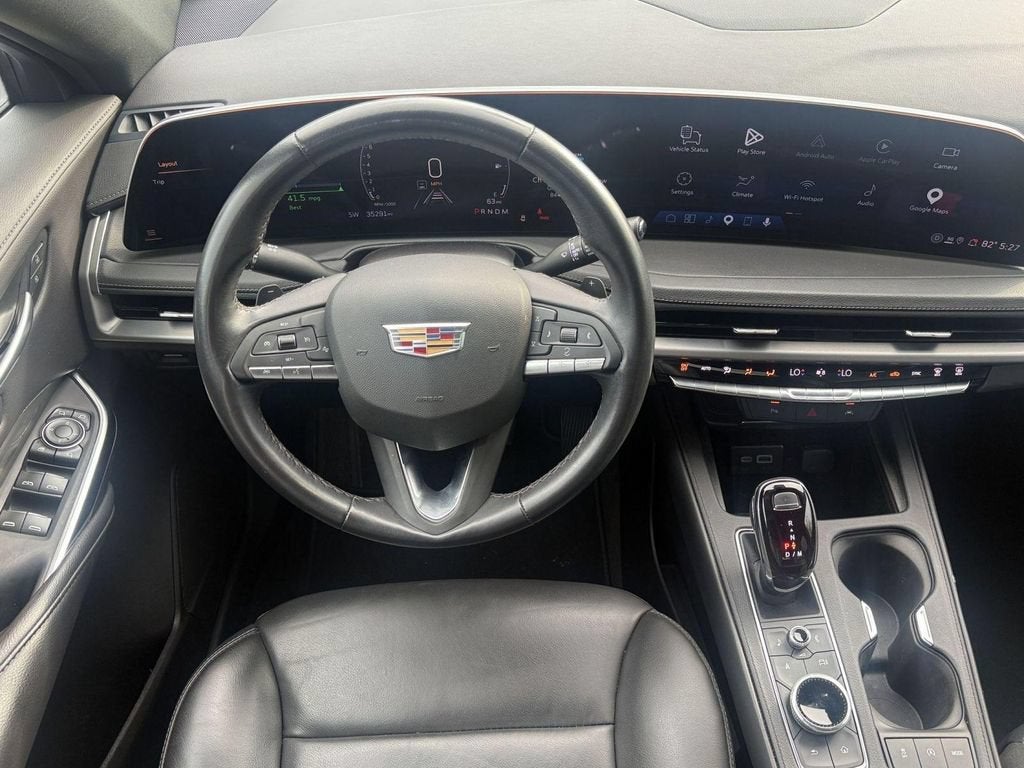 2025 Cadillac XT4 Premium Luxury