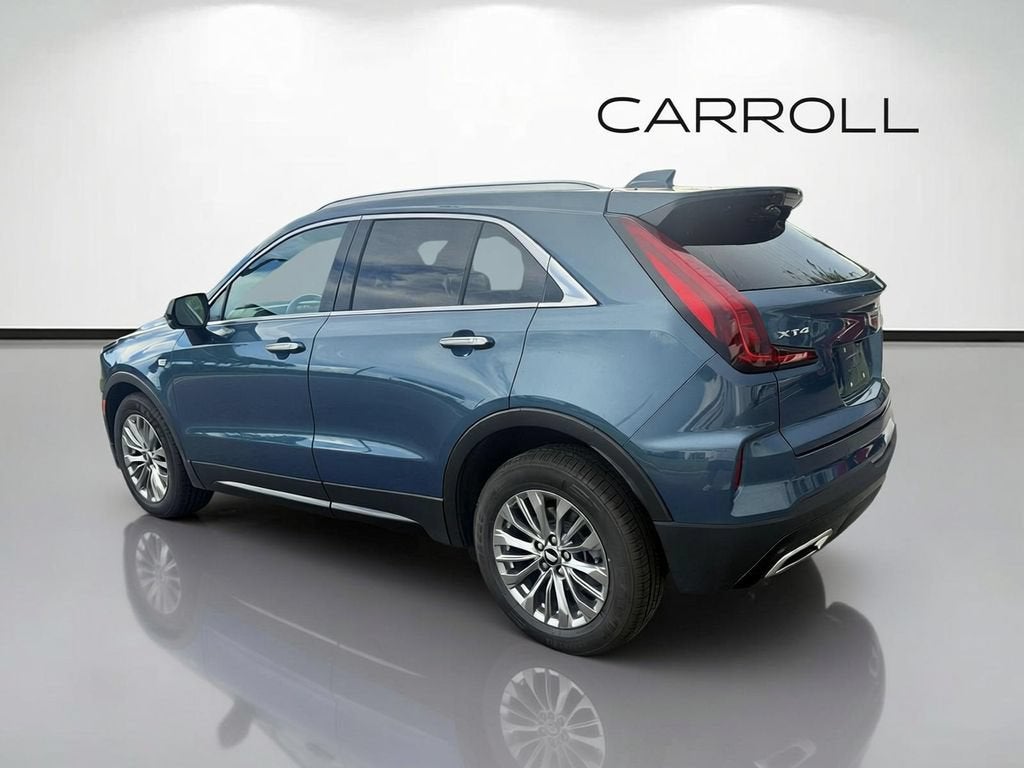 2025 Cadillac XT4 Premium Luxury