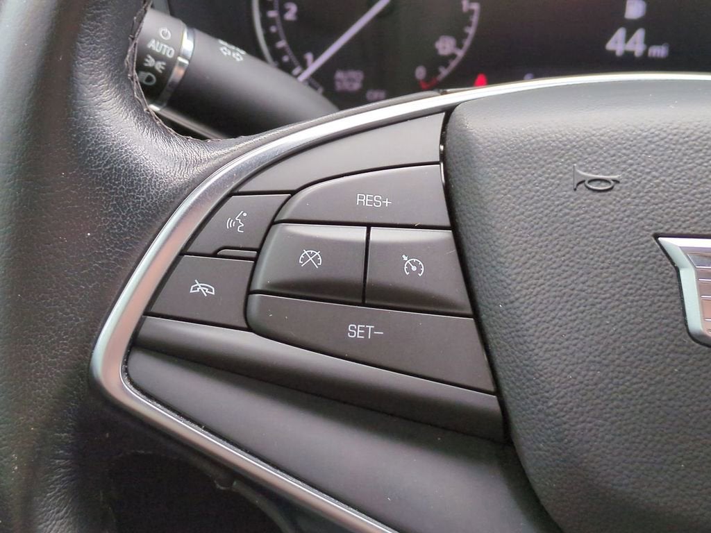 2023 Cadillac XT5 Luxury