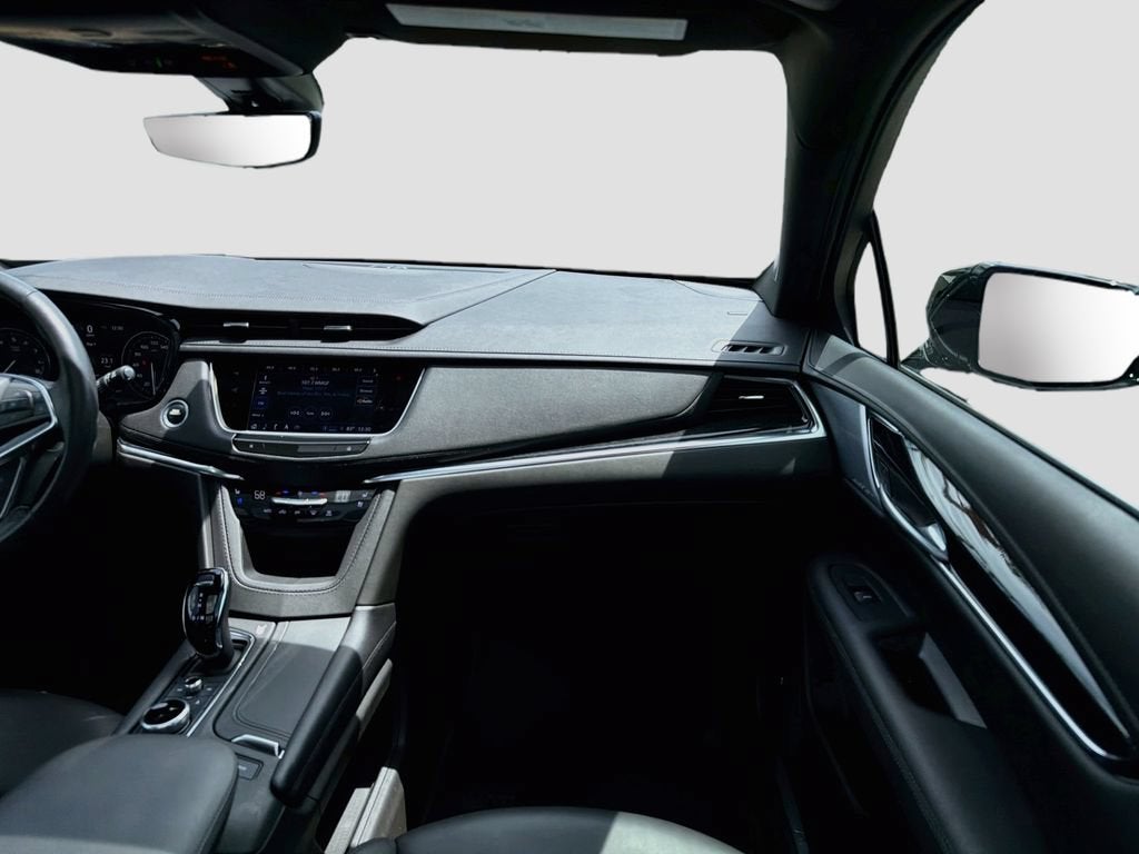 2023 Cadillac XT5 FWD Premium Luxury