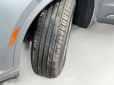 2025 Cadillac XT6 Luxury