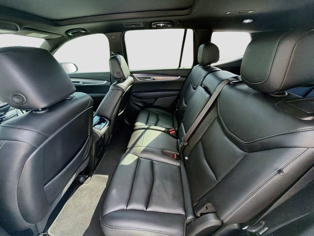 2024 Cadillac XT6 Luxury