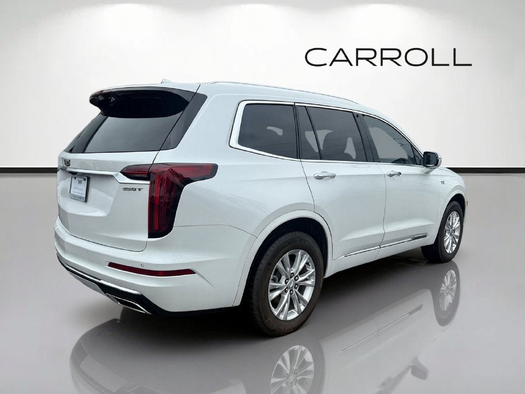 2025 Cadillac XT6 Luxury