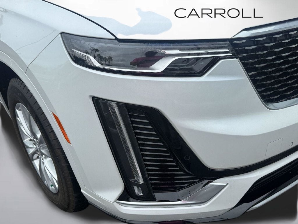 2025 Cadillac XT6 Luxury