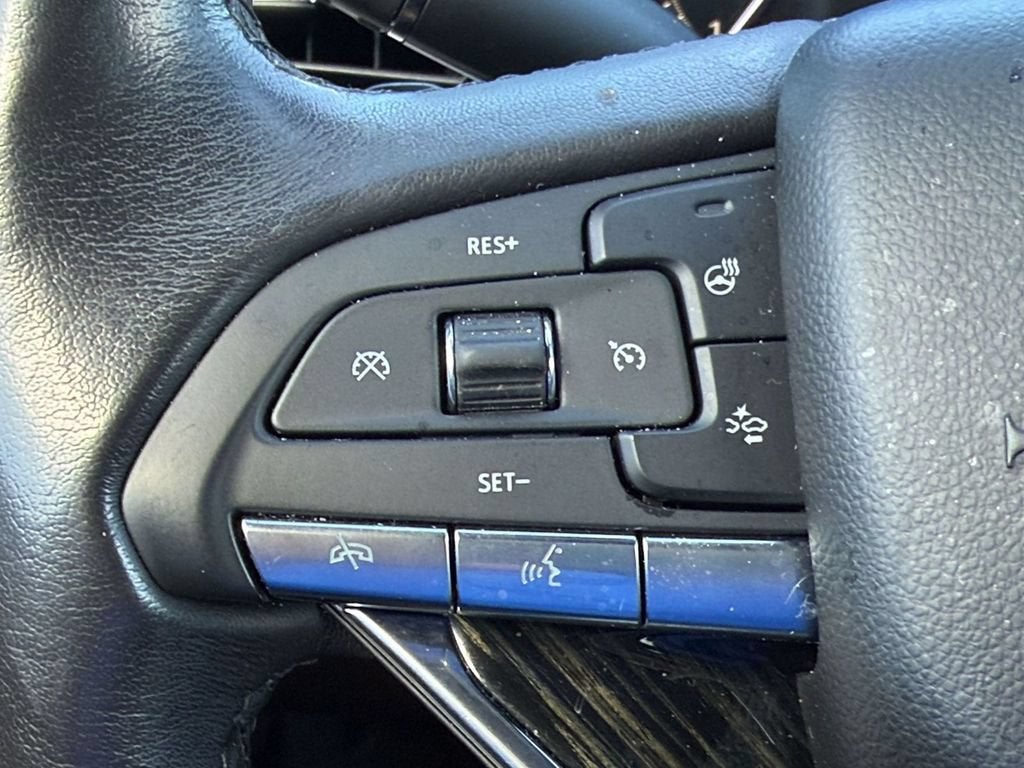 2023 Cadillac XT6 FWD Premium Luxury