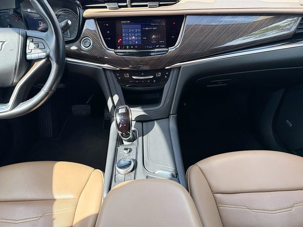 2023 Cadillac XT6 Premium Luxury
