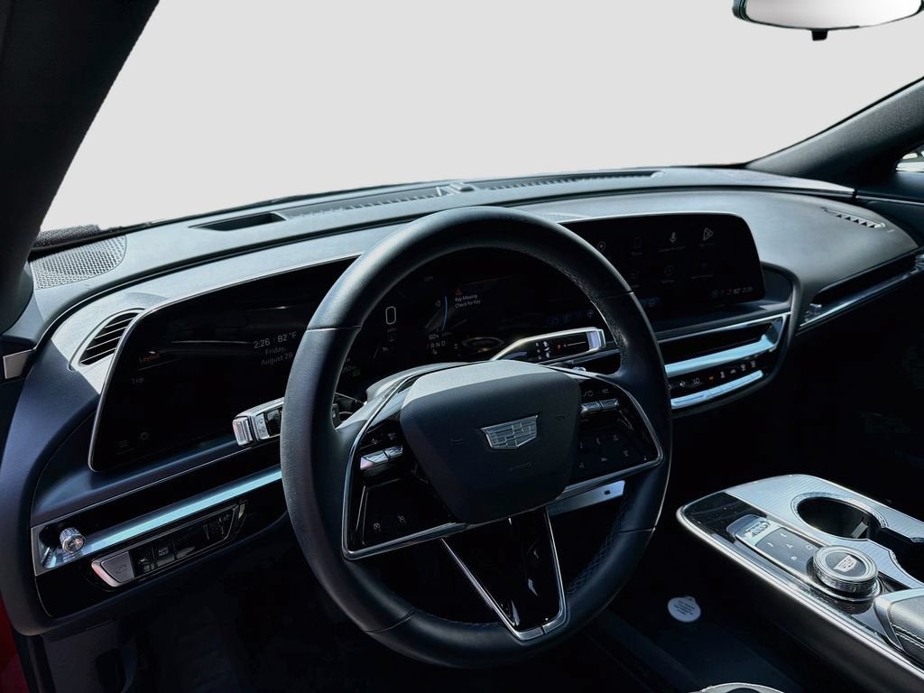 2024 Cadillac LYRIQ Tech