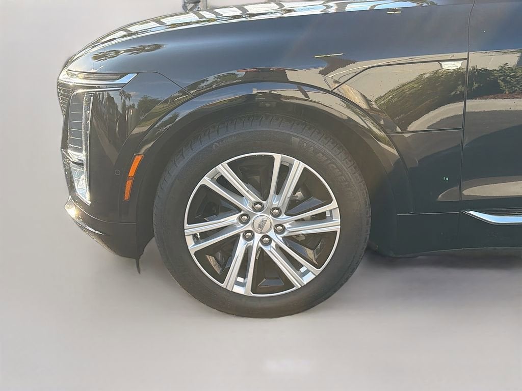 2024 Cadillac LYRIQ Tech