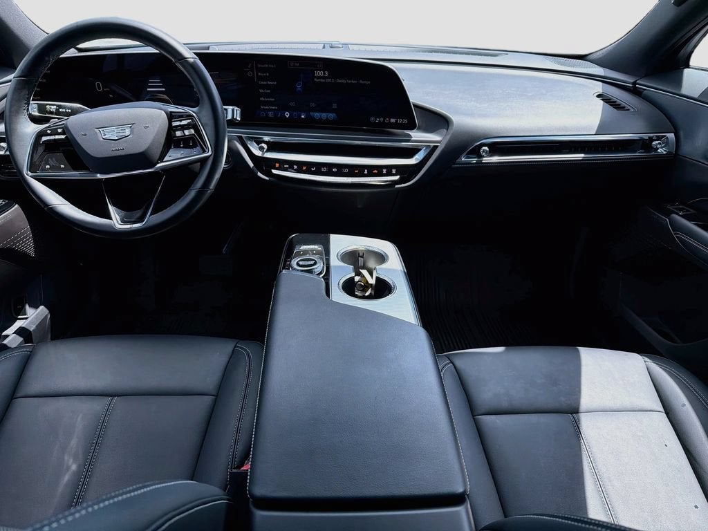 2024 Cadillac LYRIQ Tech