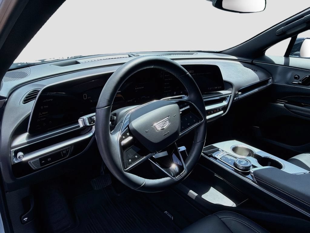 2024 Cadillac LYRIQ Tech