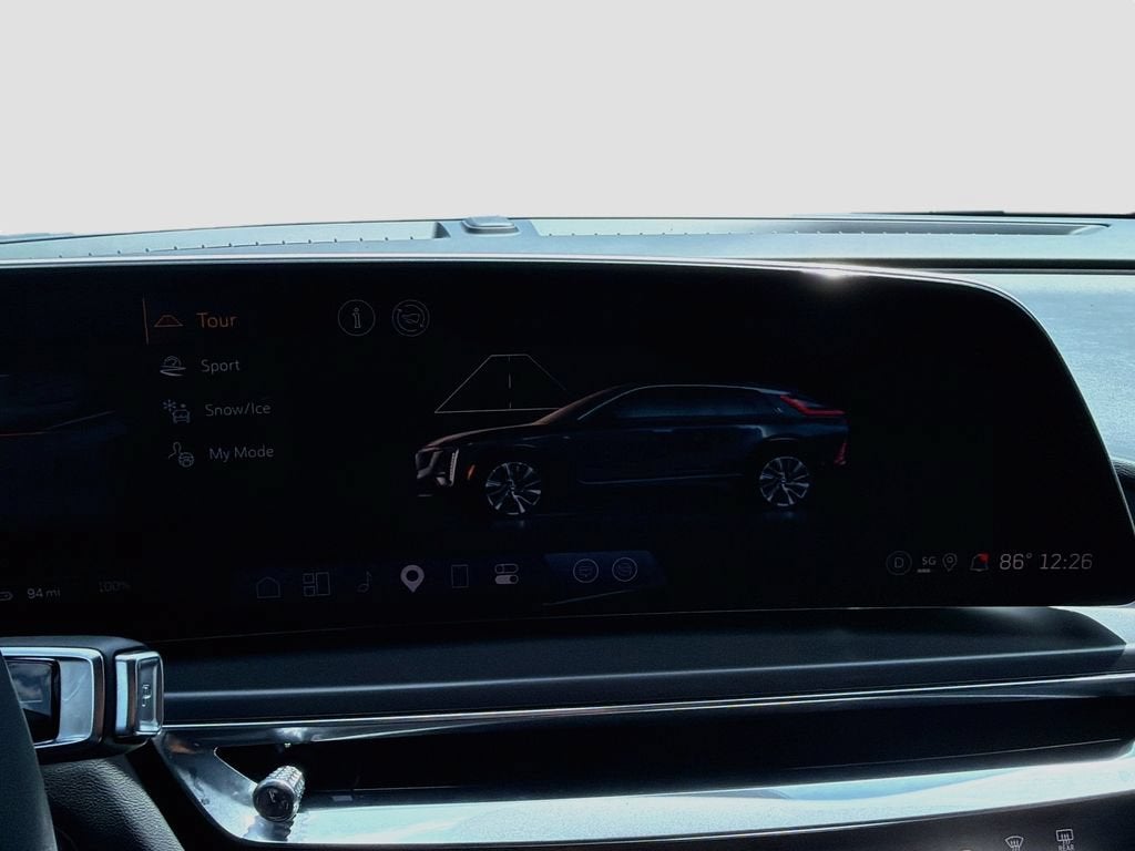 2024 Cadillac LYRIQ Tech