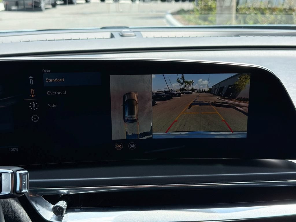 2024 Cadillac LYRIQ Tech