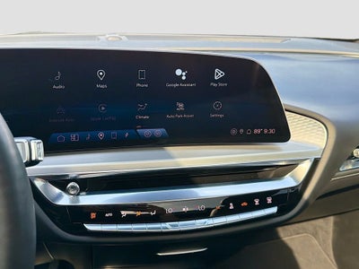 2023 Cadillac LYRIQ Luxury