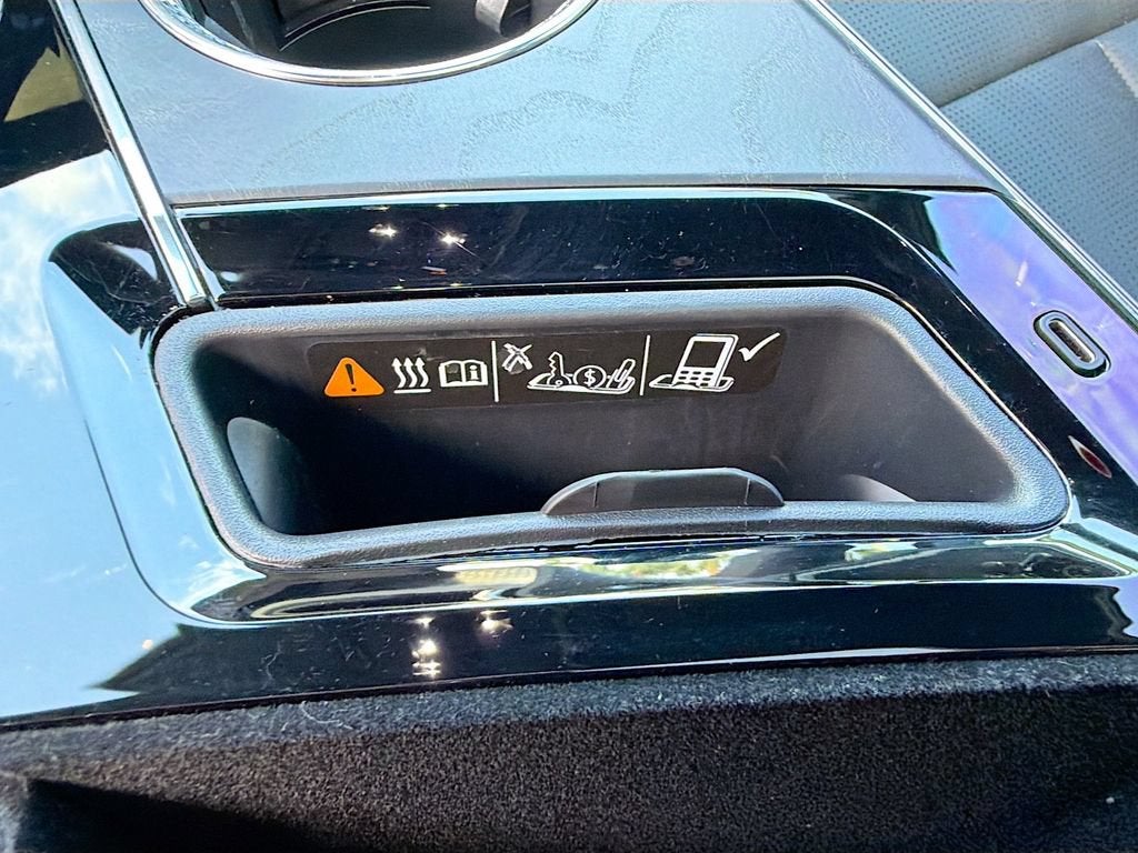 2023 Cadillac LYRIQ Luxury