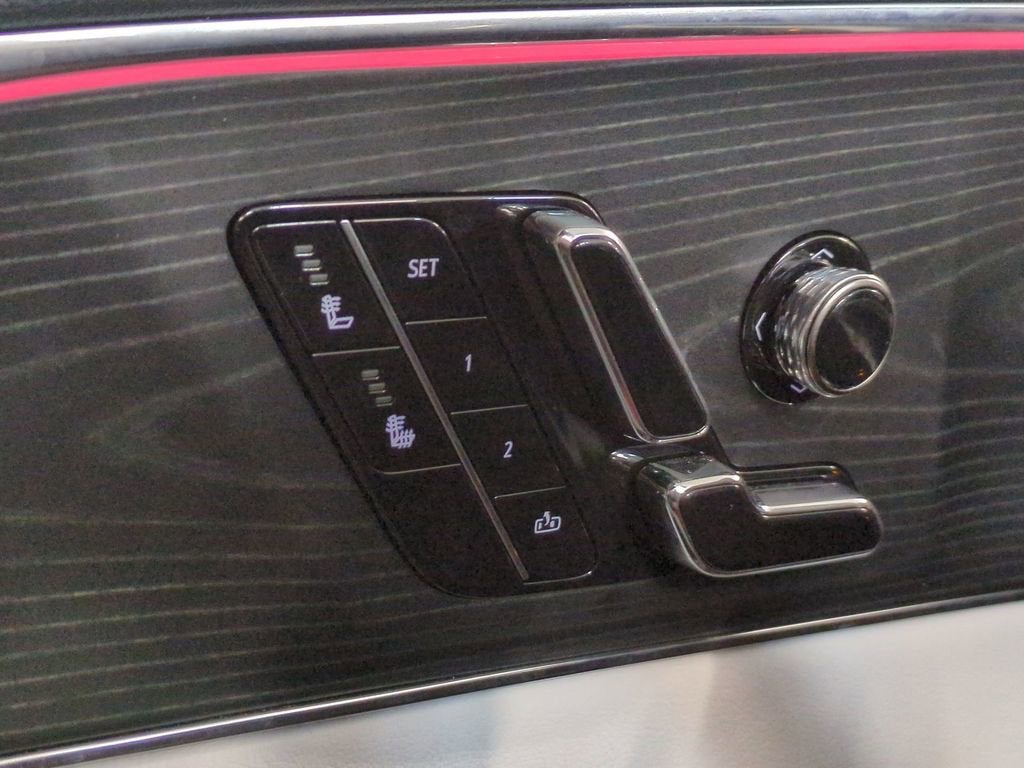 2024 Cadillac LYRIQ Sport 1