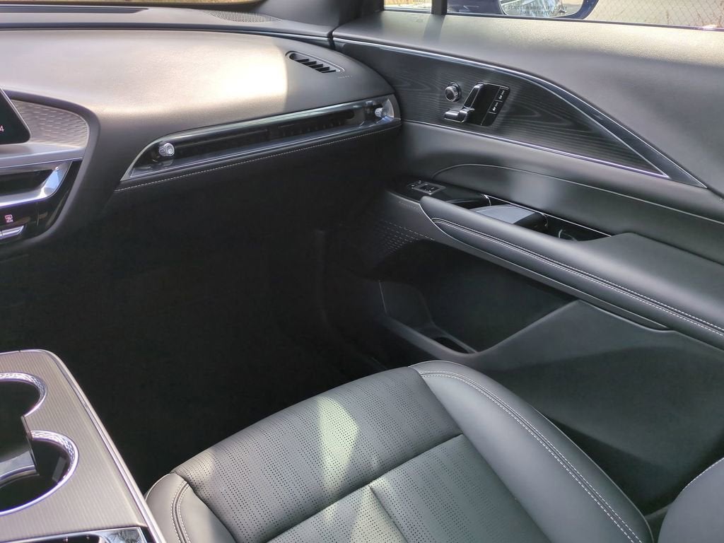 2024 Cadillac LYRIQ Sport 1