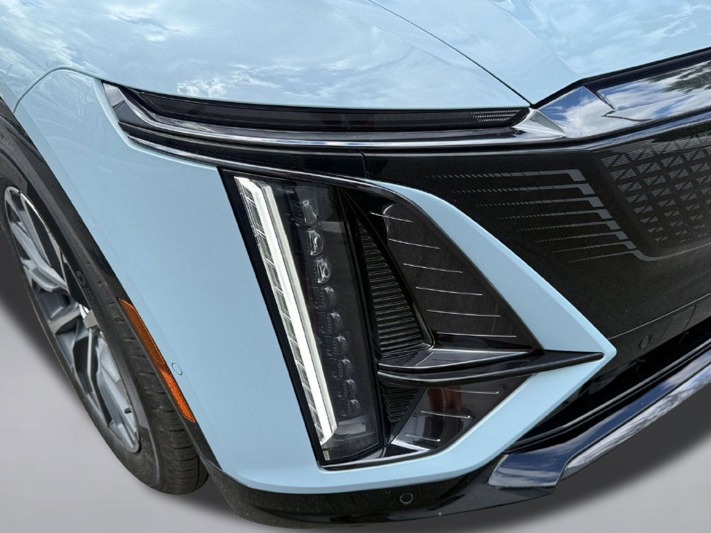 2024 Cadillac LYRIQ Sport 1