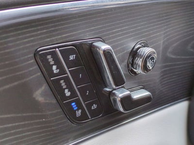 2024 Cadillac LYRIQ Sport 2