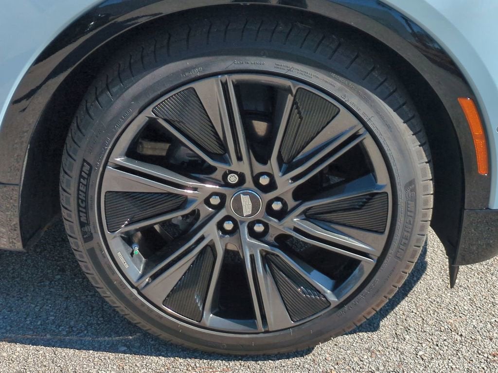 2024 Cadillac LYRIQ Sport 3