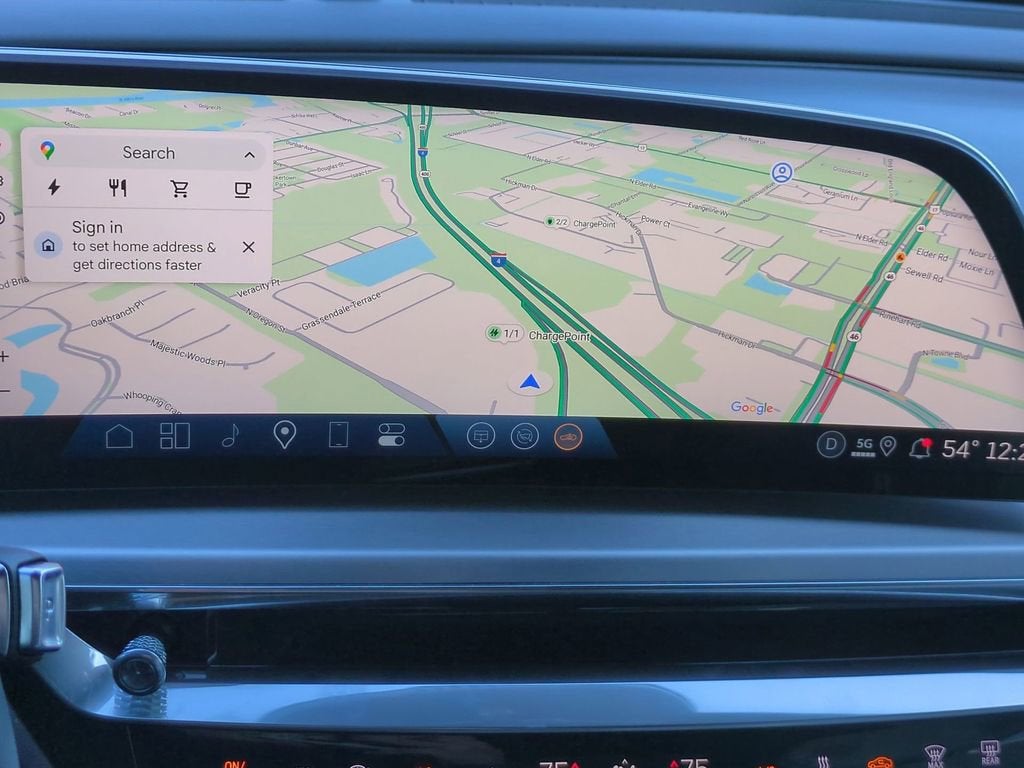 2024 Cadillac LYRIQ Sport 3