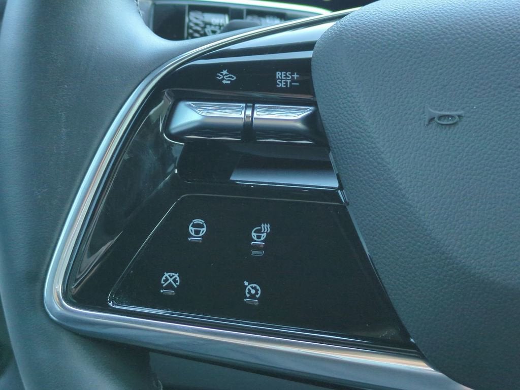 2024 Cadillac LYRIQ Sport 3