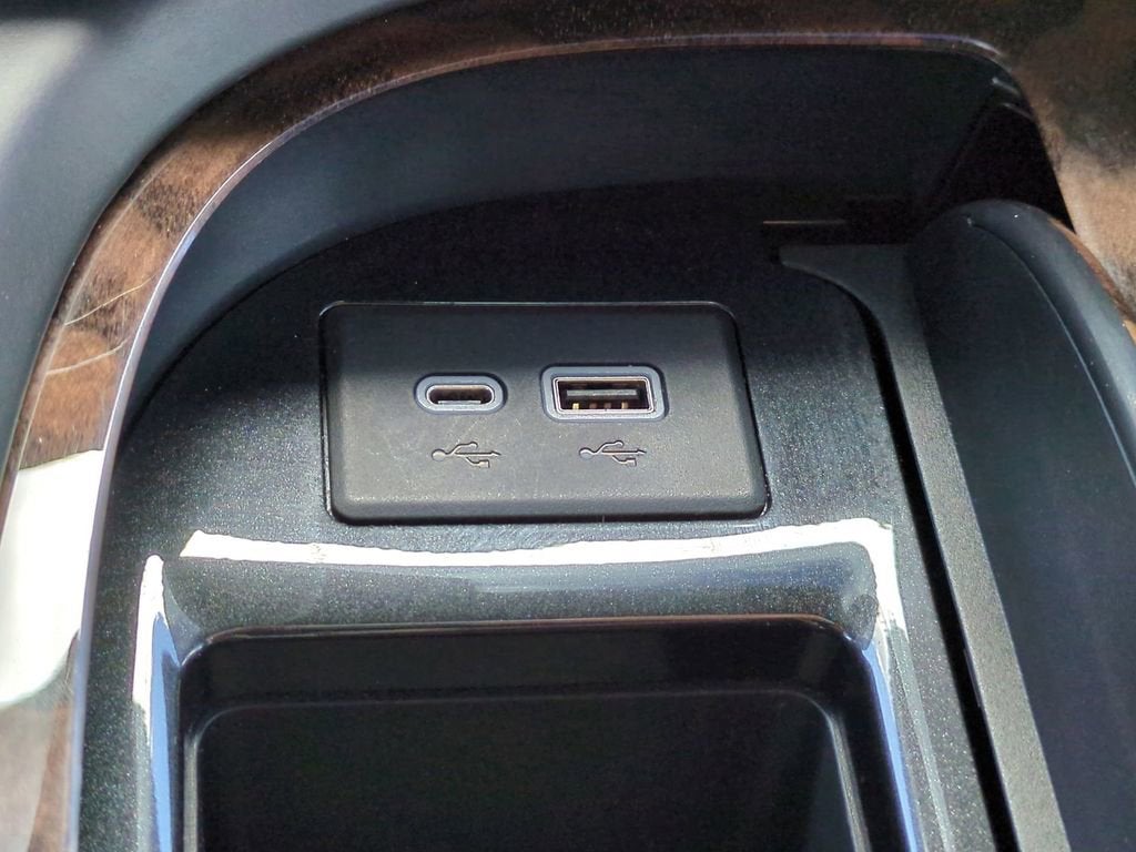 2023 Cadillac Escalade Premium Luxury Platinum