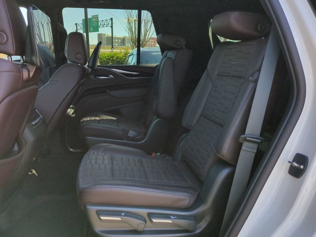 2023 Cadillac Escalade Premium Luxury Platinum
