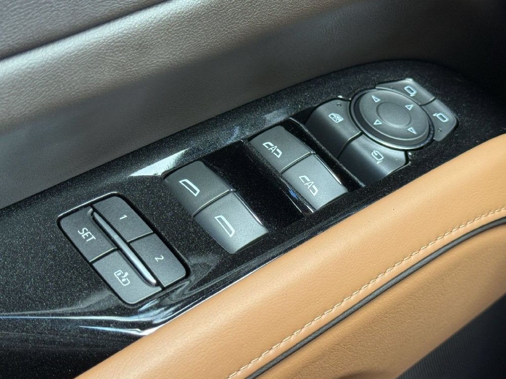 2023 Cadillac Escalade 4WD Sport