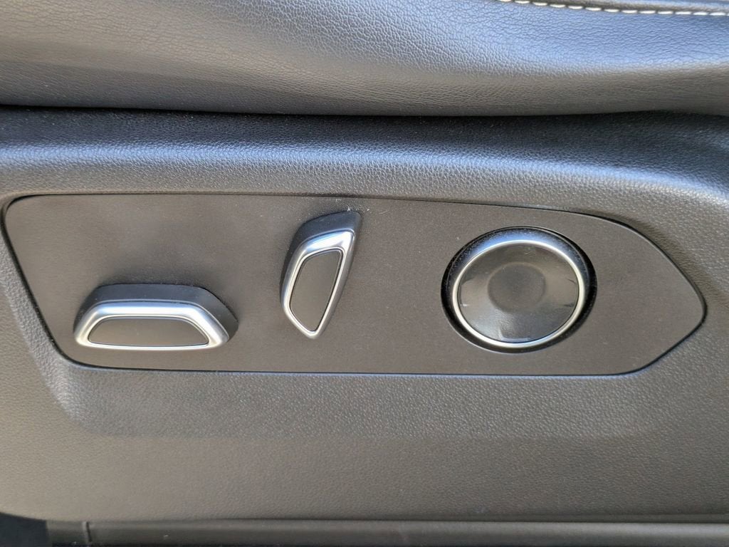 2021 Cadillac Escalade ESV Premium Luxury