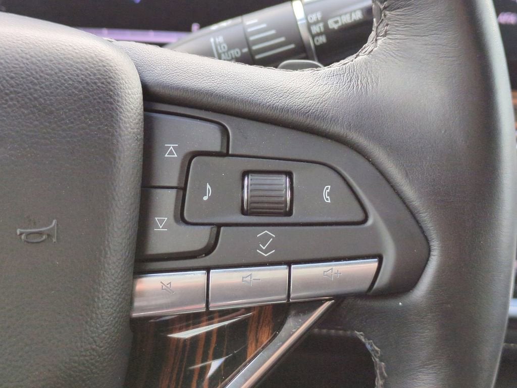 2024 Cadillac Escalade ESV Premium Luxury