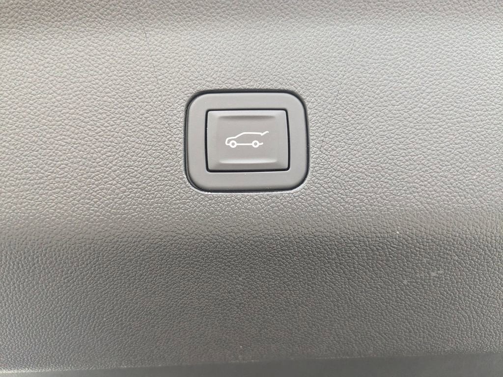 2024 Cadillac Escalade ESV Premium Luxury