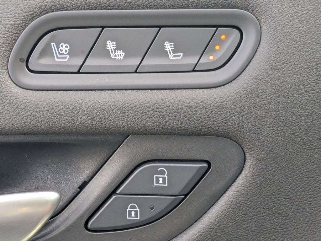 2024 Cadillac Escalade ESV Premium Luxury