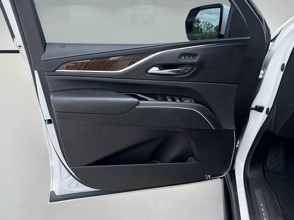 2024 Cadillac Escalade ESV Sport Platinum