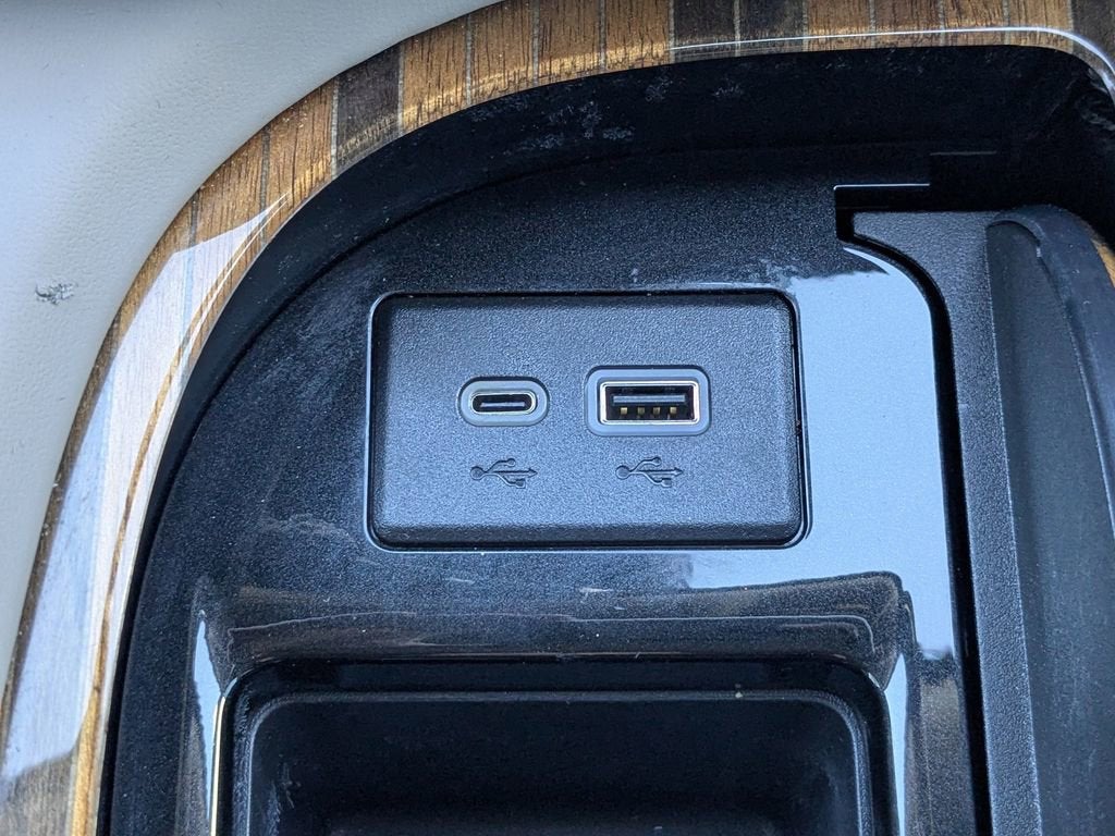 2024 Cadillac Escalade ESV Sport Platinum