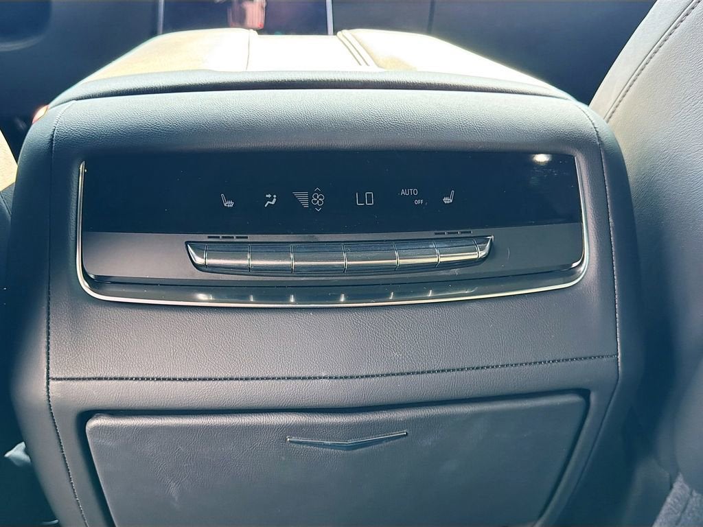 2025 Cadillac Escalade Sport
