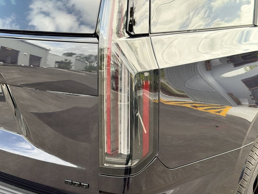 2026 Cadillac Escalade Platinum Sport