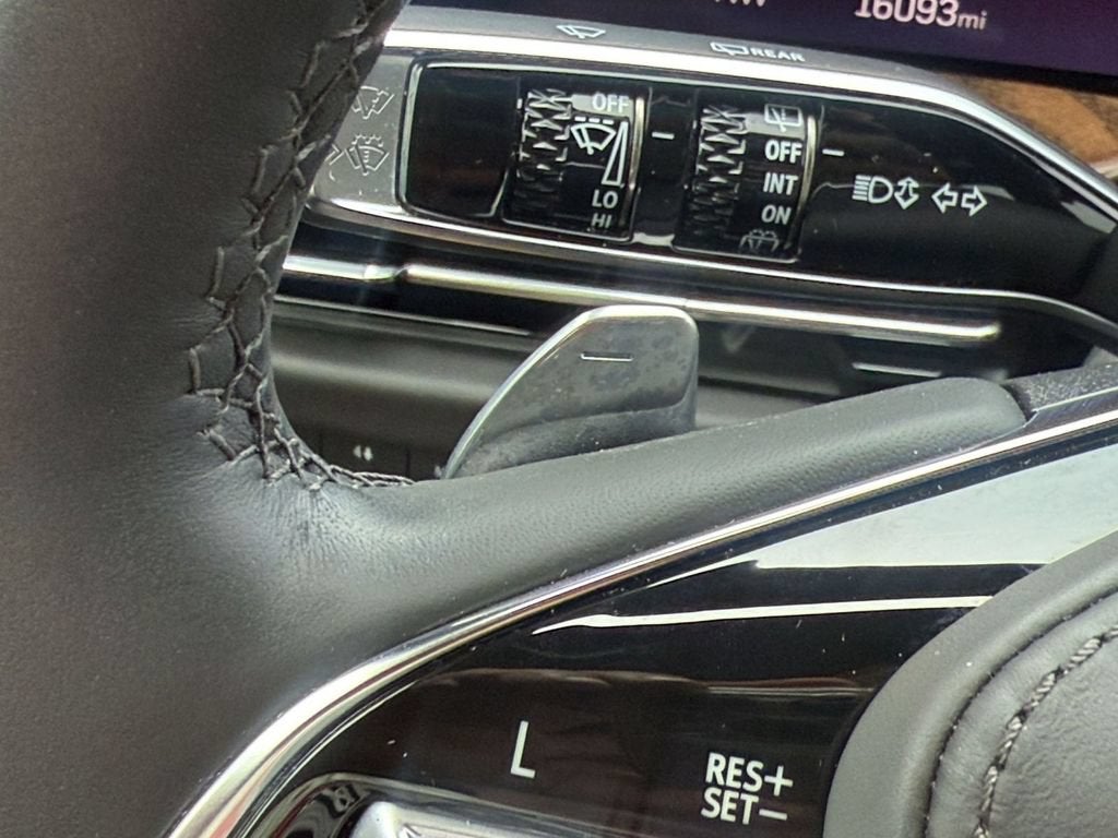 2025 Cadillac Escalade ESV Sport Platinum