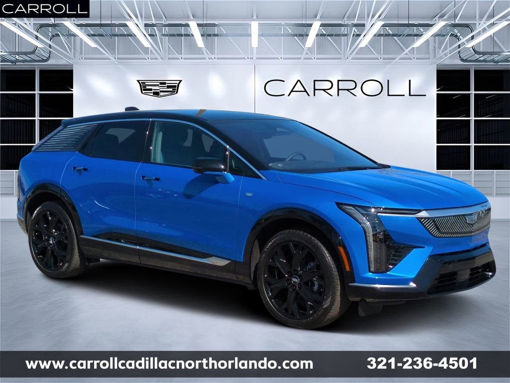 2025 Cadillac OPTIQ Luxury 2