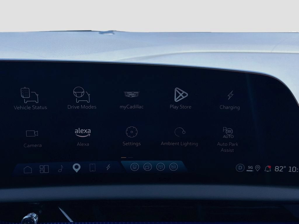 2025 Cadillac OPTIQ Sport 1