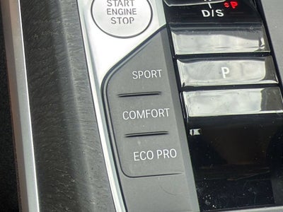 2024 BMW 3 Series 330i xDrive