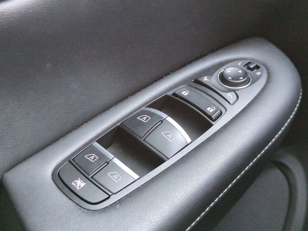 2022 INFINITI QX50 LUXE