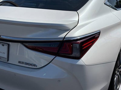2020 Lexus ES ES 300h