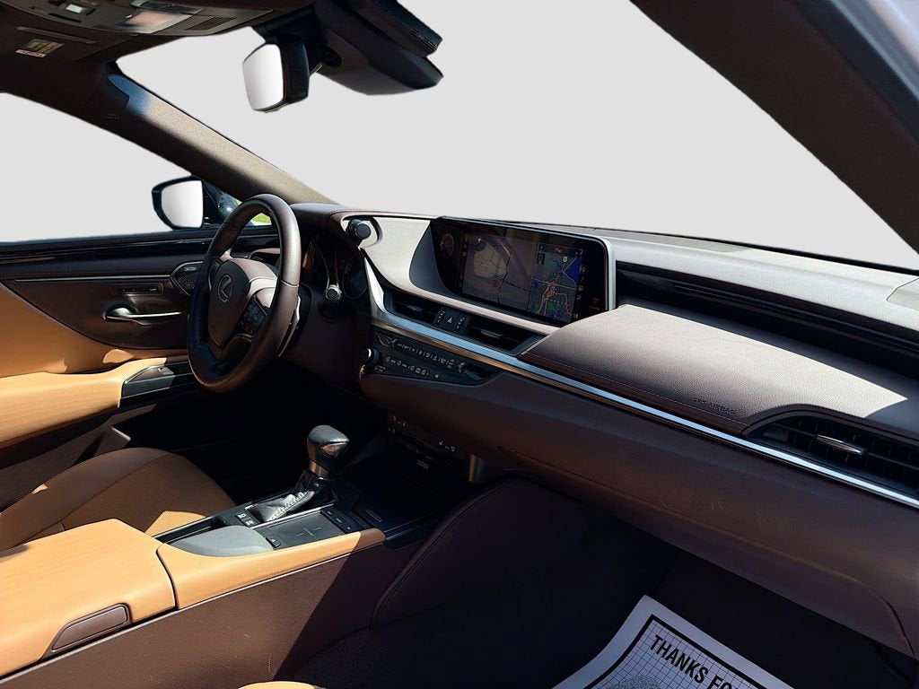 2020 Lexus ES ES 300h